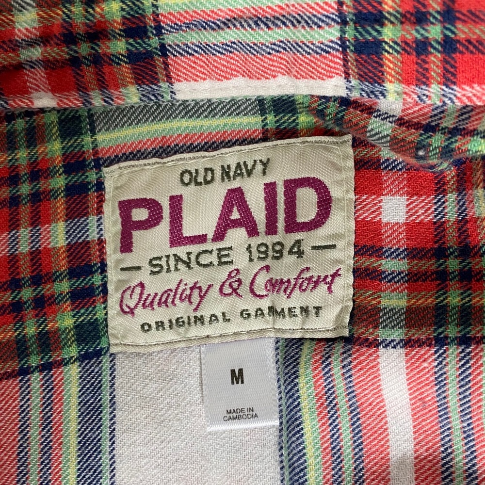 Old Navy plaid shirt women - Picture 5 of 5
